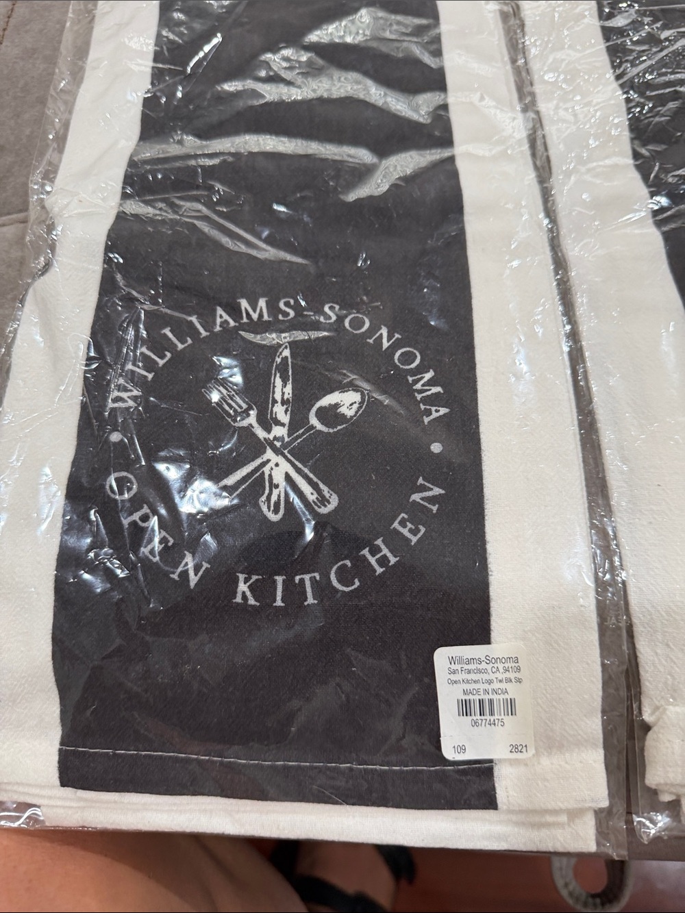 2 new Williams Sonoma tea towels Williams Sonoma open kitchen black-and-white